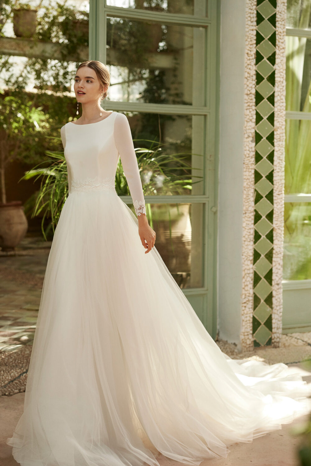 Atelie e Boutiue Shadevenne - Alma Novia - Laura 1